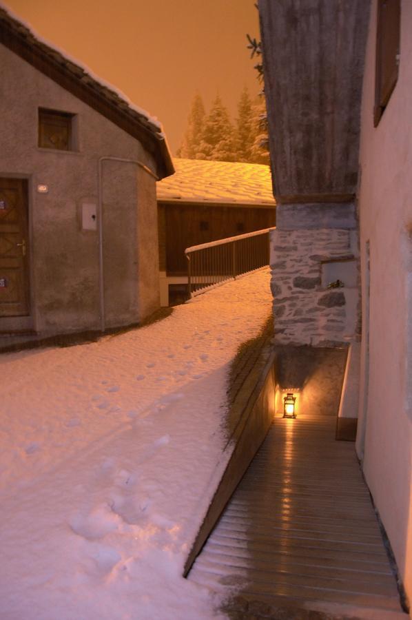 B&B Eve Charvensod Exteriör bild